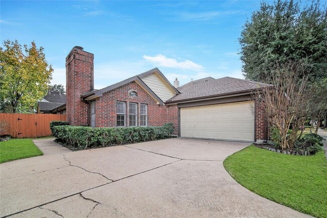 Building Photo - 14127 Highcroft Dr