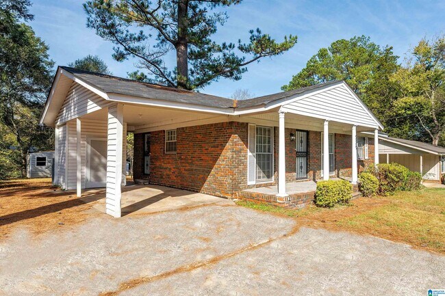 Foto del edificio - 2842 Brooklane Dr