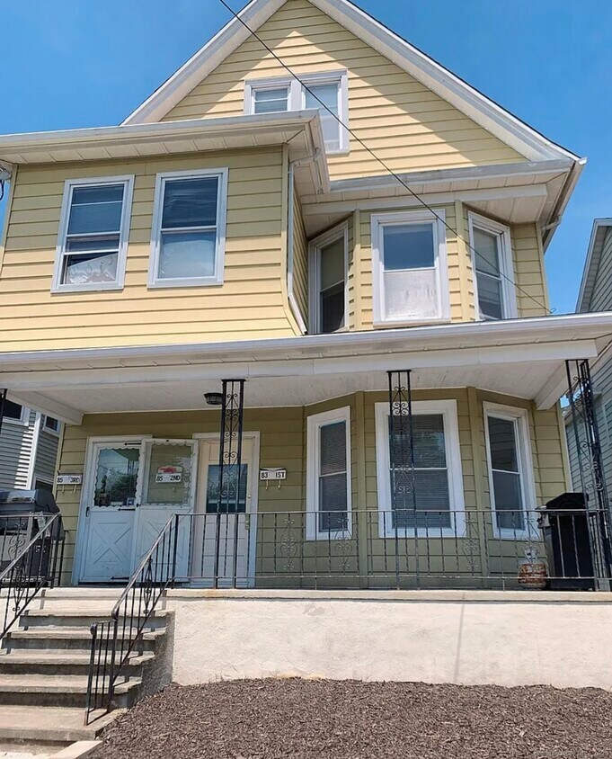 Primary Photo - 83 Thomas St