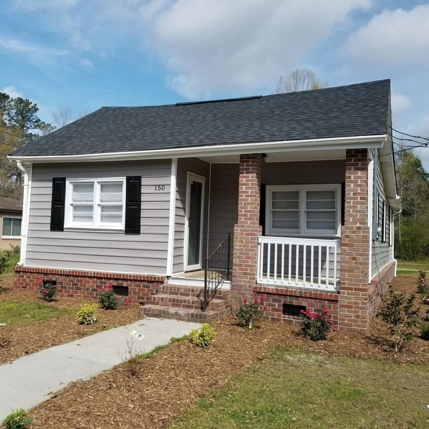 Primary Photo - 3Br 2Ba Close to Downtown Summerville