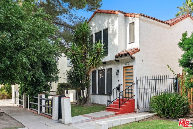 Foto del edificio - 8575 Horner St