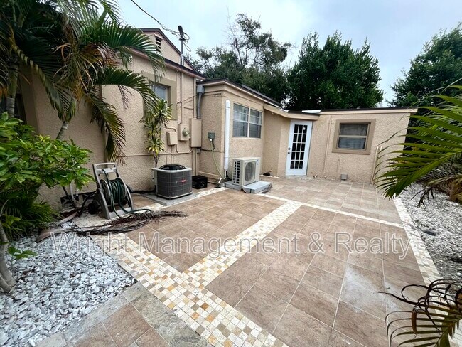Foto del edificio - 1215 N Garden Ave