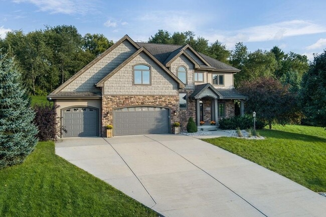 Building Photo - 3419 Whistling Wind Way