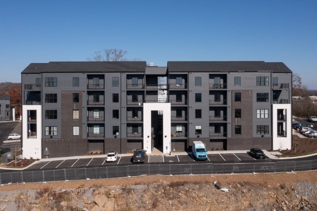 Building Photo - 2900 Edwin St