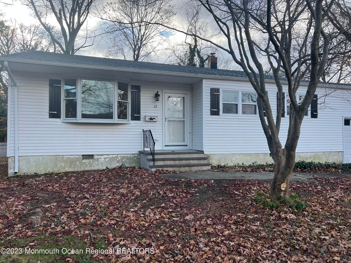 Foto principal - 15 Columbia Ave