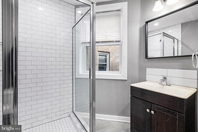 Foto del edificio - 2125 N 20th St