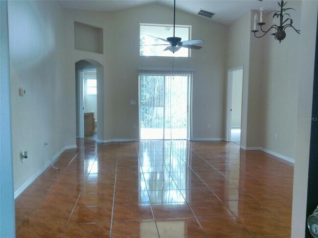 Building Photo - 3069 Twinleaf Ave