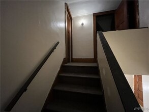 Building Photo - 168 Rodney Ave