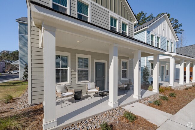 Entrada del edificio - Hamlet Maybank - Homes & Townhomes for Rent
