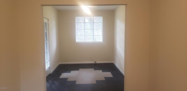 Foto del edificio - 4681 Homestead Rd
