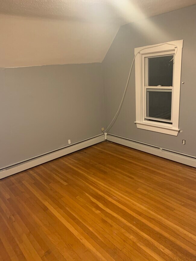 Dormitorio 2 - 333 Washington St