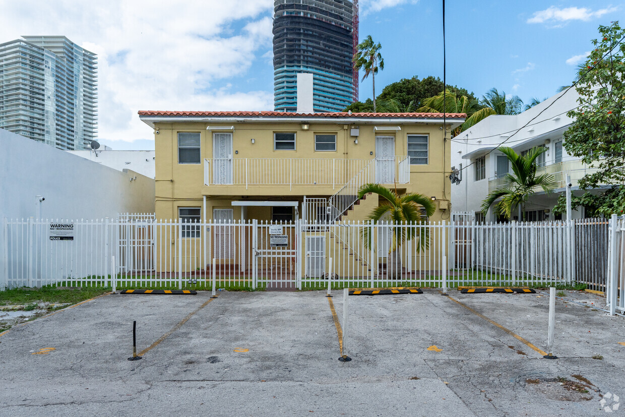 Rear Parking - The Bellmore