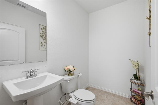 Foto del edificio - 4504 Gilmer Dr