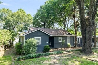 Building Photo - 140 Lynn Creek Dr