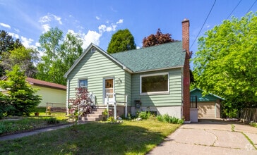 Building Photo - 418 Blemhuber Ave