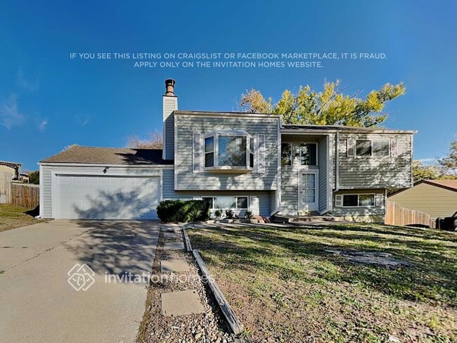 Building Photo - 10941 Albion Dr