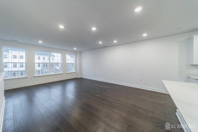 Building Photo - 135 Stoutsburg Blvd