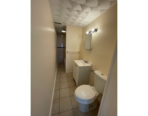 Building Photo - 306 Lovell St