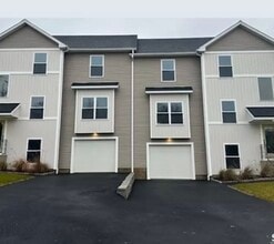 Building Photo - 62 Soundview Ave