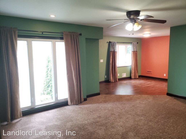 Building Photo - 3 br, 1 bath House - 940 W. 30th Street
