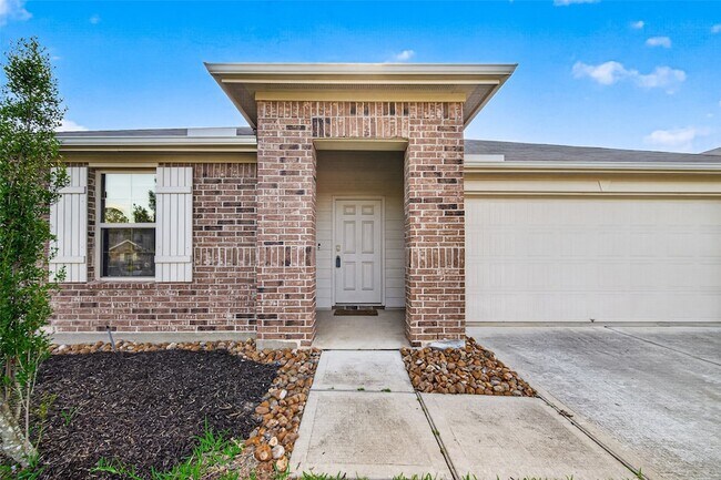 Foto del edificio - 40347 Blossom Vly Ln