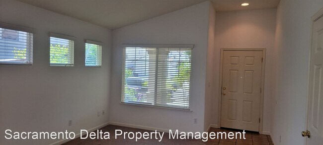 Building Photo - 3 br, 2 bath House - 5412 Lewrosa Way