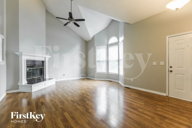 Foto del edificio - 9824 N Highland Terrace