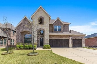 Building Photo - 2073 Trophy Dr