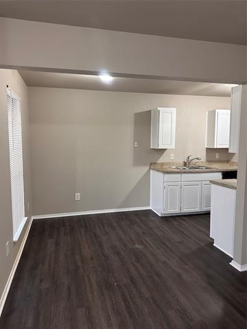 Foto del edificio - 6325 Granbury Rd