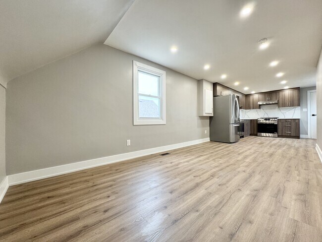 Building Photo - 53 Martin Rd