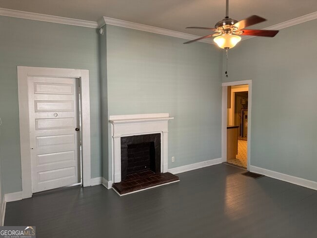 Building Photo - 820 Reese St