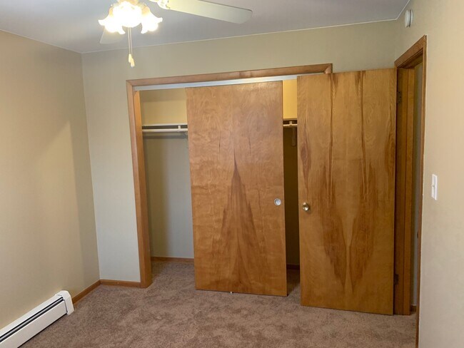 Foto del edificio - 700 Kungs Way