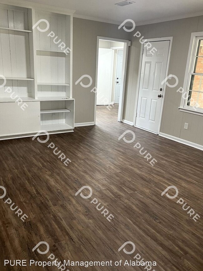 Building Photo - 3 br, 2 bath House - 846 Leicester Drive