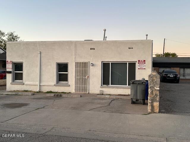 Building Photo - 7909 La Jolla Dr
