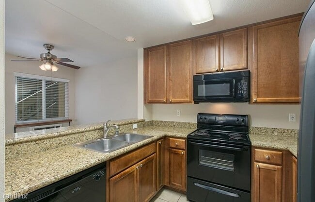 Foto del edificio - 2 br, 2 bath Condo - 145 West El Norte Par...