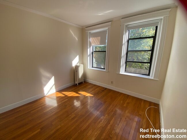 Building Photo - 1160 Commonwealth Ave