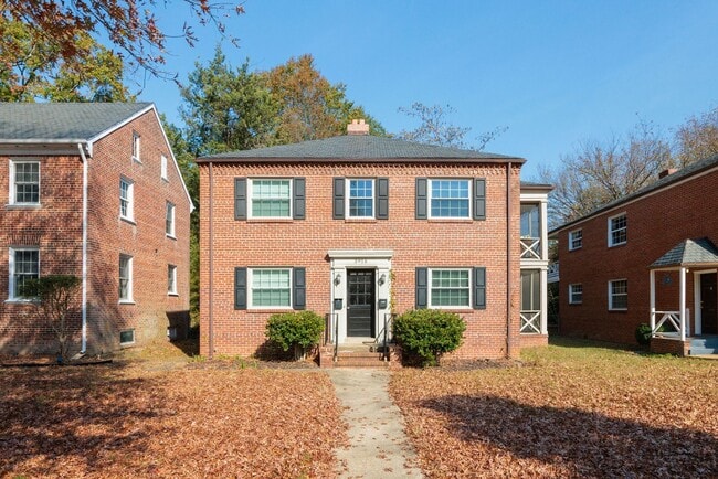 Photo - 3916 Stuart Ave Apartment