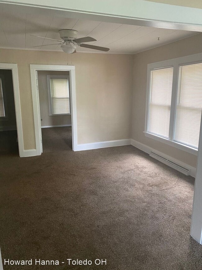 Building Photo - 4 br, 1 bath House - 1723 Stahlwood Ave.