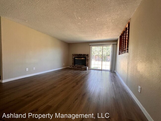 Building Photo - 3 br, 1 bath House - 915 Glendower Street