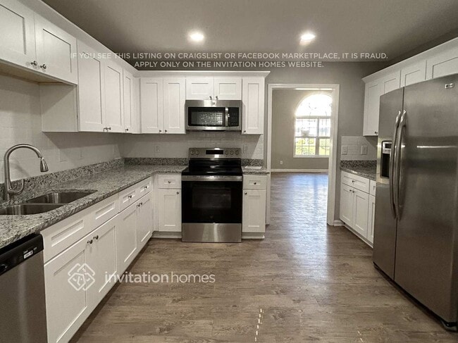 Building Photo - 238 Sable Trace Dr
