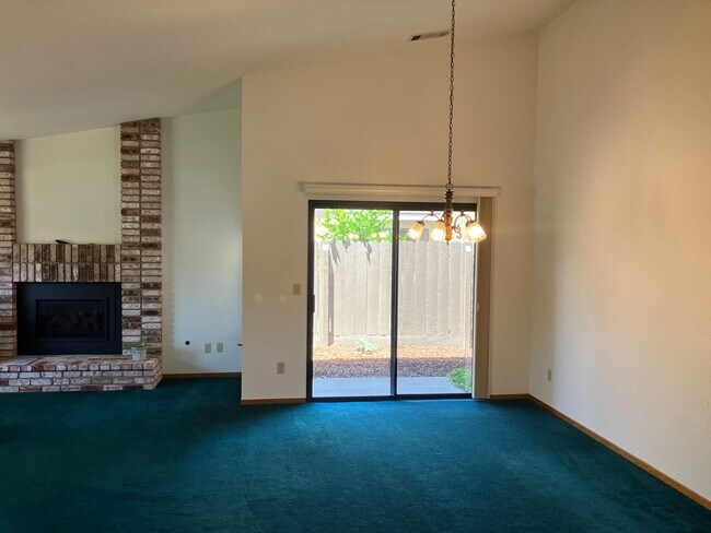 Building Photo - 2313 Chapparal Pl