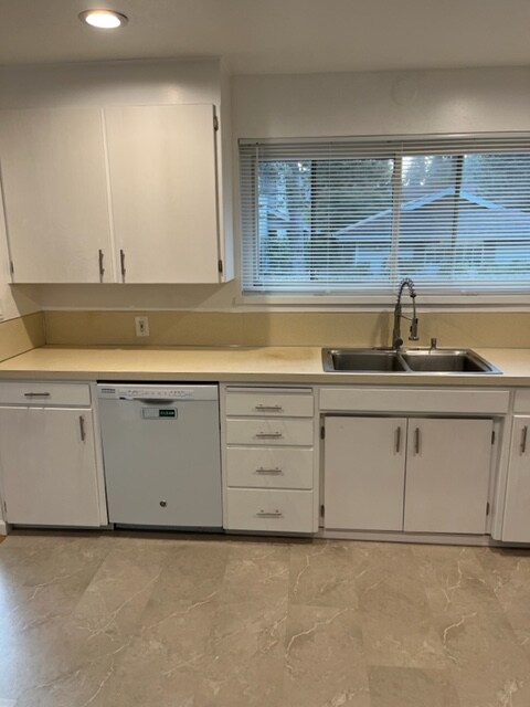 Foto del edificio - 19614 80th Ave W