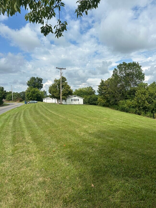 Foto del edificio - 1612 Alton Station Rd