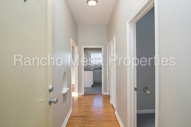Building Photo - 2052 4th Ave