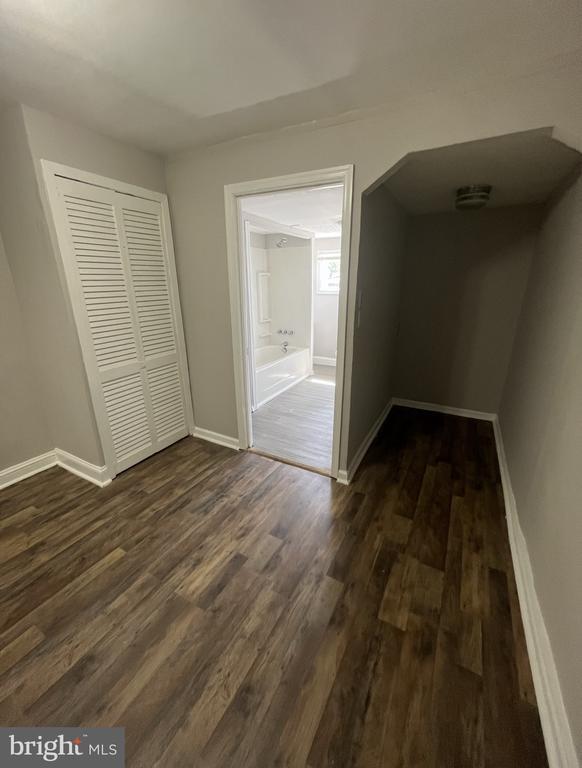 Foto del edificio - 2405 Christian St