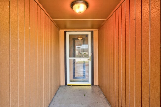 Building Photo - 13224 Marsh Ln