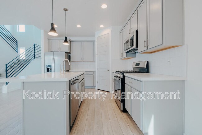 Foto del edificio - 2442 N Gotland Way