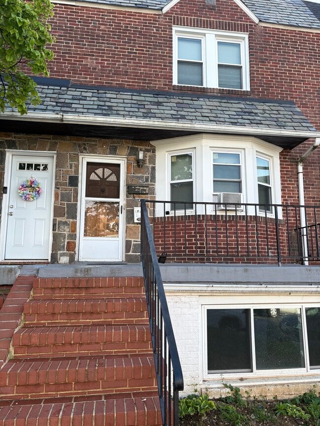 Building Photo - 116 Cherrydell Rd