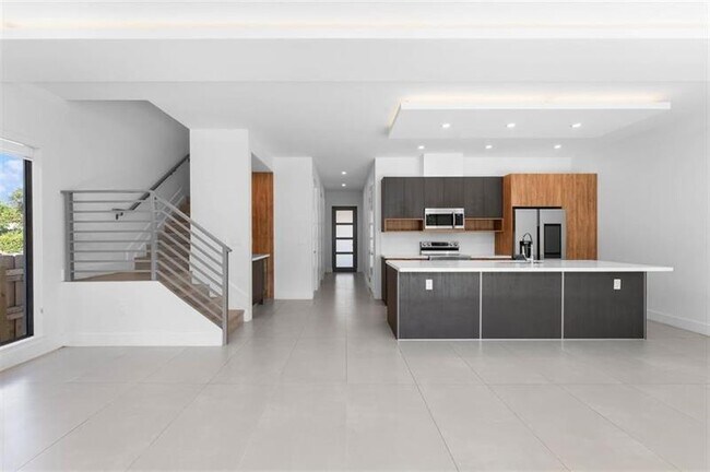 Foto del edificio - 828 SW 30th St