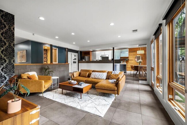 Foto del edificio - 2800 Cherry Ln
